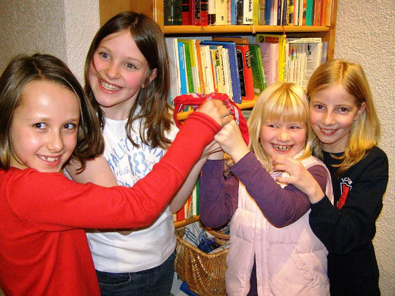 Sparsau_kids.JPG - Die Mädels hatten viel Spaß: Antonia, Janina, Anja und Anna (von links).