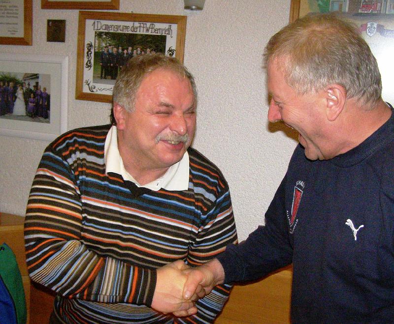 Schalob_17.JPG - Schon 15 Jahre beim Schalob: Sepp wird vom Präsidenten geehrt.